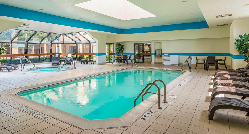 Courtyard Chicago / Itasca Hotel 3*